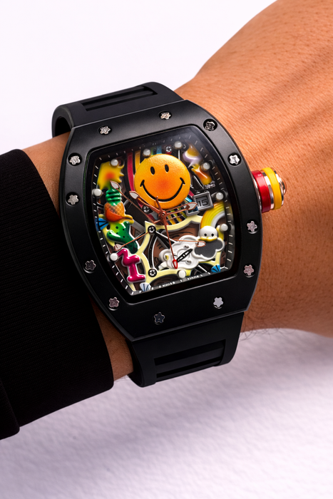 Smiley Face Barrel-Shaped Quartz Watch